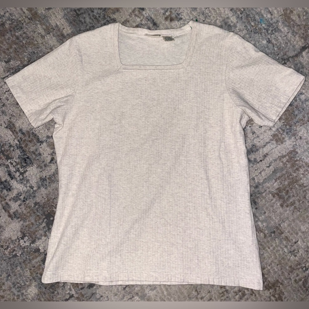 St. John's Bay Short Sleeve Square Neck Tee in Light Gray Heather